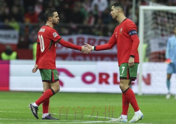 年薪860万 波兰媒体披露皇马当年邀莱万合同细节